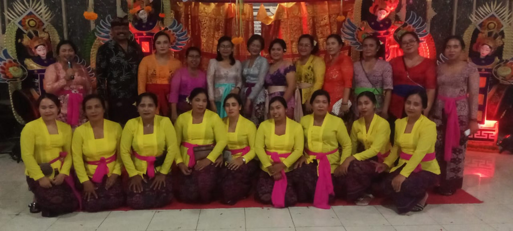 Perayaan HUT Lansia  Werda dana Desa Adat Karangenjung yang ke-1 tahun 2023